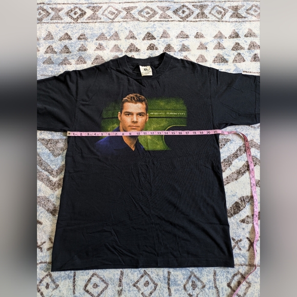 Winterland 1999 Ricky Martin Tee - Picture 4 of 5